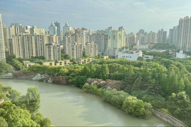 Stunning river view apt 3br 2bt 170sqm big windows 