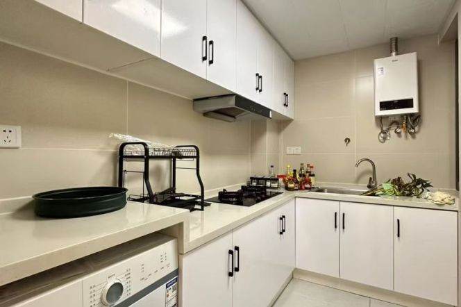 Tongchuan rd/elevator 2br 1lr/double south/high floor@L14/15