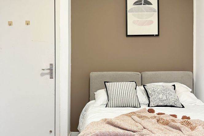 cozy room near Hanzhong rd, close to TJU,international student roommates, advance booking accepted 