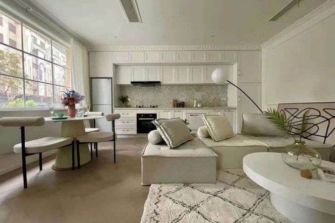 Charming 2BR Old House Next to W.Nanjing Station