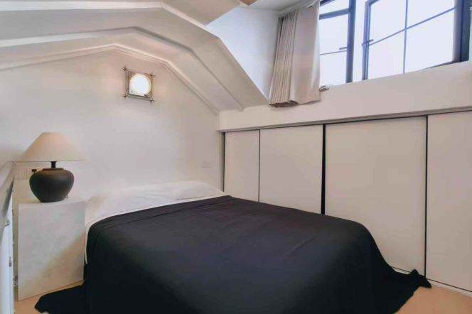 South shaanxi rd/charming 1br 2lr+nice terrace/big living room@L10/12/1