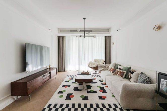 Xujiahui Garden bright 2brs/2lr/2ba apt wt balcony; L1/9/11