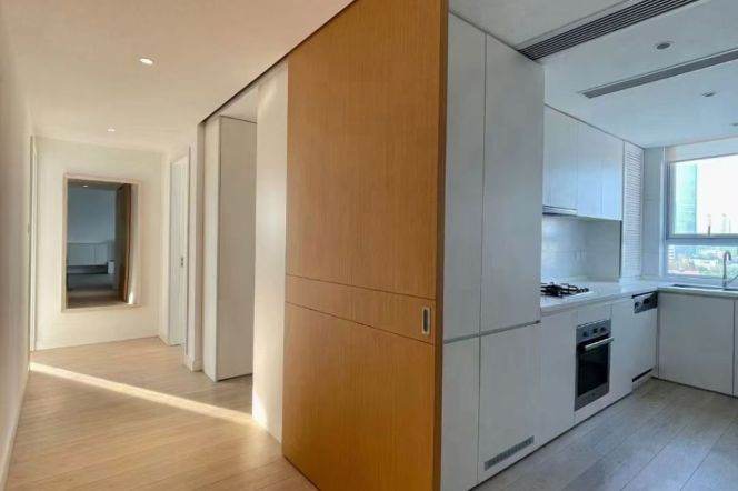 High-rise with stunning view big open balcony 3br hengshan rd