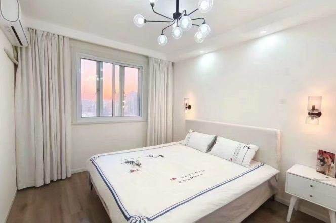 Spacious 2brs Nr caobao road M1/12