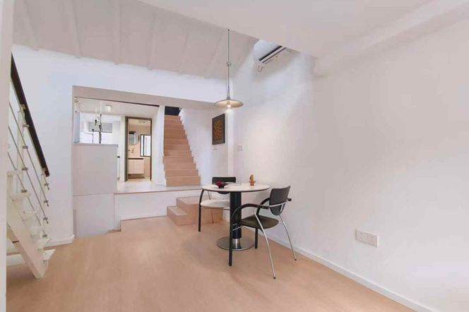 South shaanxi rd/charming 1br 2lr+nice terrace/big living room@L10/12/1