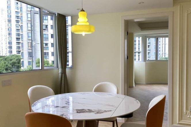 Spacious big living room 3br @Jing'an Changshou/Changping Road St.