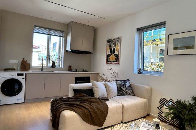 Green 2BR Apt + floor heating | Shanghai Library. Metro| Clean compound | 14.6K