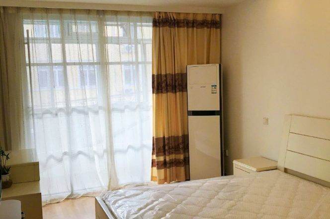 Bright 1Br/1Lr/1Bt apt nr Zhongshan park,M2/3/4