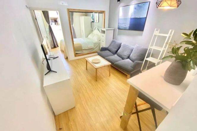Jiangning rd/modern 1br 1lr/high value/bright room/brand furniture@L13