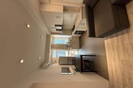 Fabulous 1Br +Great sunshine +Balcony | Jing'an Temple metro L2/7 | Good compound