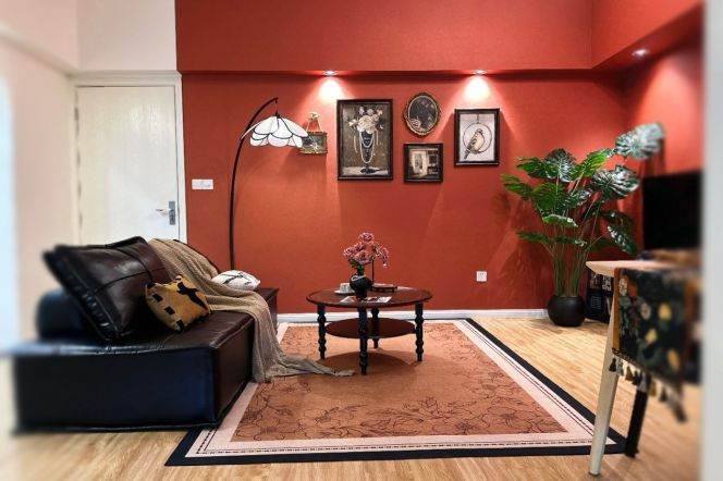 Tasteful 2+1BR Old House Next to W.Nanjing Station