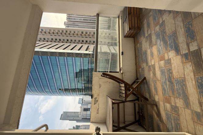 Fabulous 1Br +Great sunshine +Balcony | Jing'an Temple metro L2/7 | Good compound