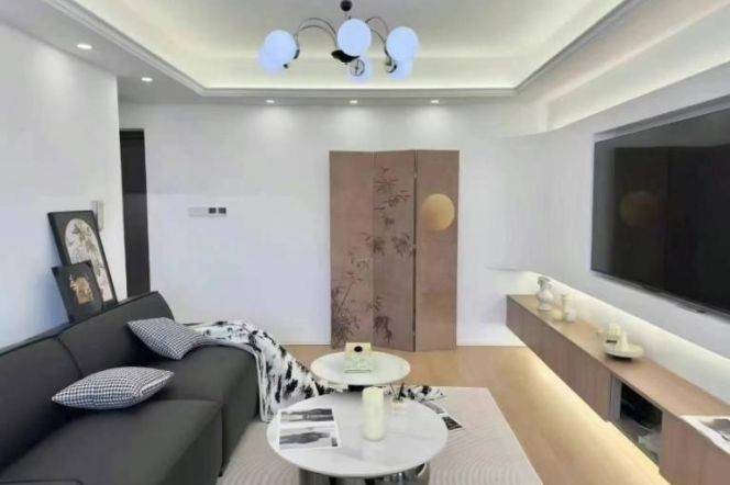 High floor 2Brs Apt+Floor heating+central AC+Oven@Jiangsu Rd