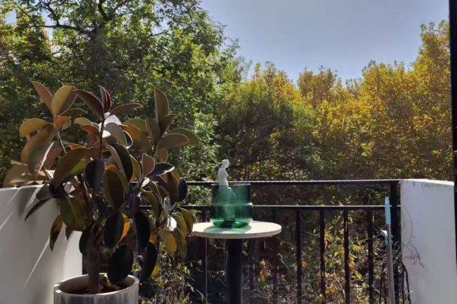 Changshu rd 1BR apartment with balcony