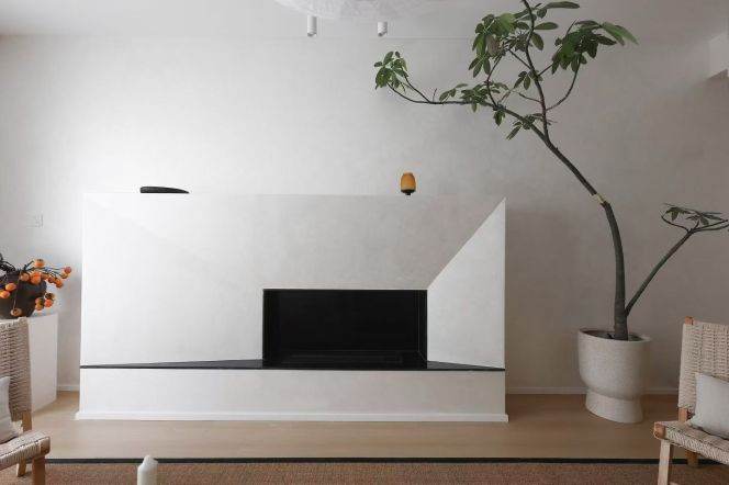 140swm spacious 2br nearby Suzhou Creek