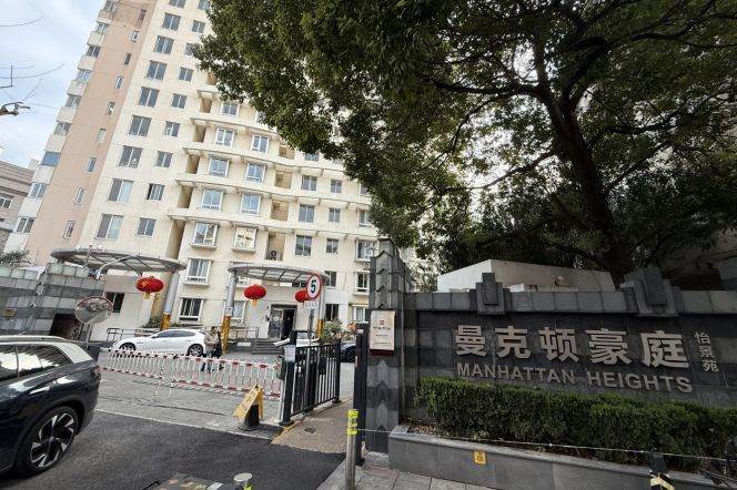 Fabulous 1Br +Great sunshine +Balcony | Jing'an Temple metro L2/7 | Good compound