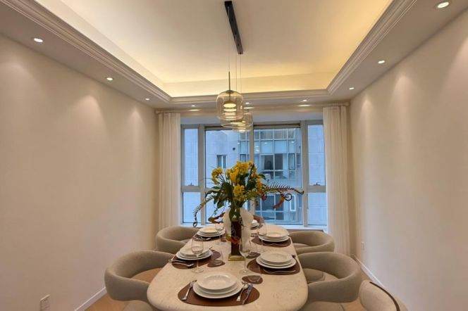 Exquisite 3BR 3BA 222m² in center Xintiandi