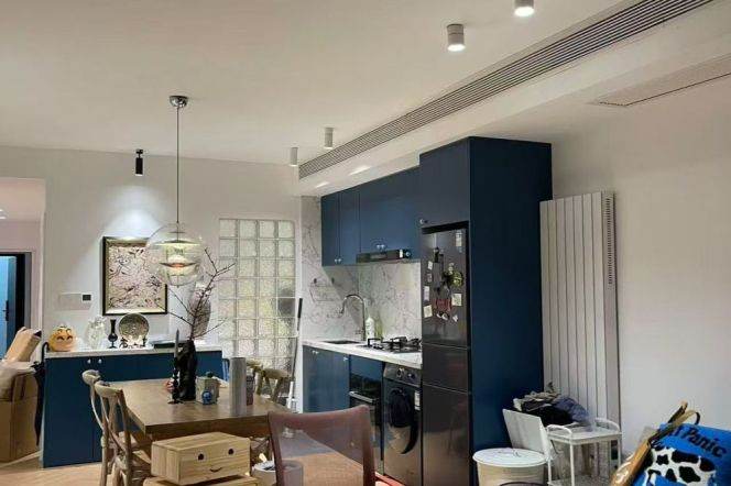 Jiangsu rd elevator 1BR apartment