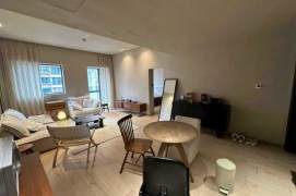 Nicely Renovated 2BR 2BA High-rise nr Anfu Rd