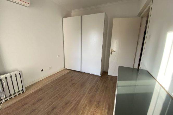 Well-lit 2BR 2BA in One Park Avenue/Jing'an Temple