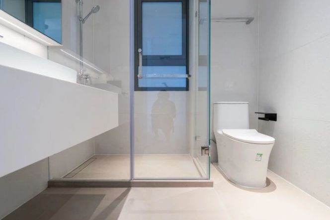 Modern 1bedroon with floor heating and balcony  nearby  Century Park 