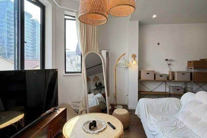  Unique 2br old house nr South Shaanxi Rd&IAPM L1/10/12/13