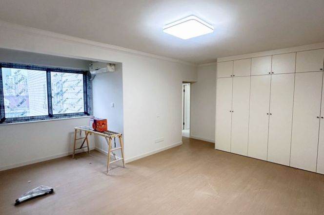  Brand new 1br apt @Huangpu  L4/9/13