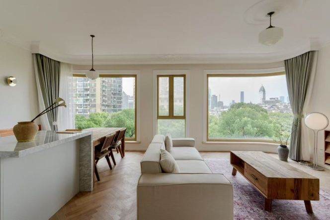 Exceptional 3BR 2BA 160m² w/Lujiazui Views nr Yu Garden