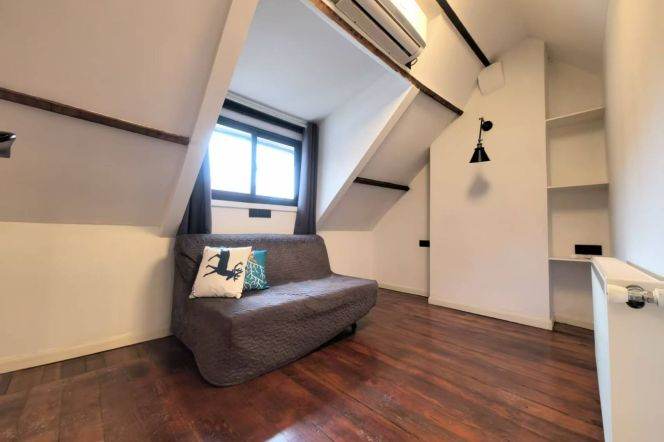 Typical lane 2Br+Terrace@ L2/12/10 & IAPM