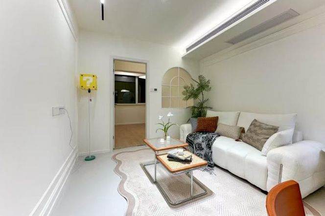 Brand new renovated 2br apt,close to Shanghai Zoo,Line 10