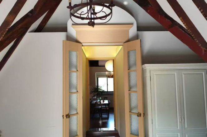 Changshu rd 1BR apartment with balcony