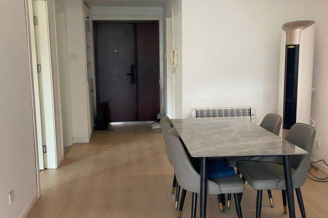 Well-lit 2BR 2BA in One Park Avenue/Jing'an Temple