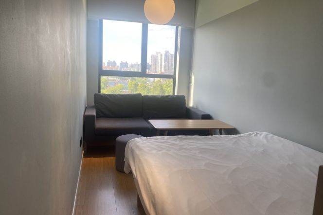 1Studio near line 8 and convenient to Fu'dan Uni can long and short term lease