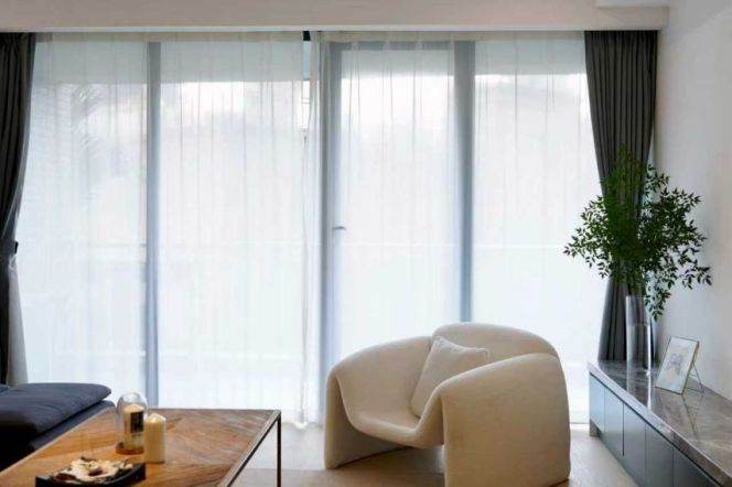 Xujiahui core modern 3br apt with central heating open kitchen & balcony 