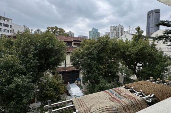 Nice 2br Apt in Yuqing Road