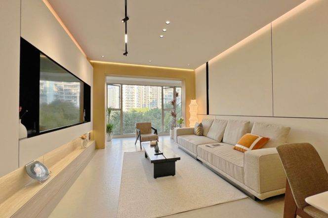 Modern 3brs with floor heating in Lujiazui