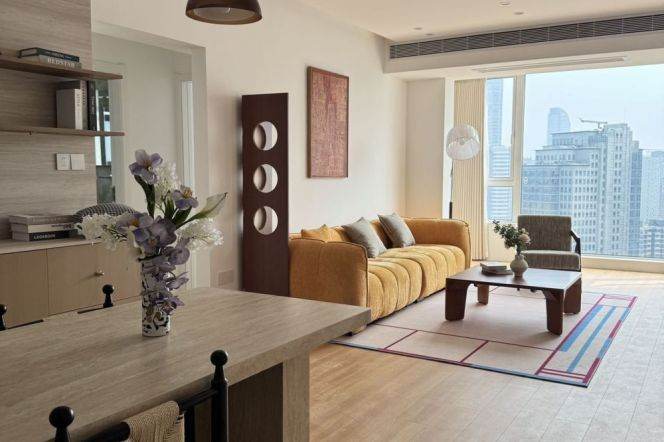 Suzhou Creek | Simple & Beautiful 2BR + Big windows | Hanzhong rd metro | Good view