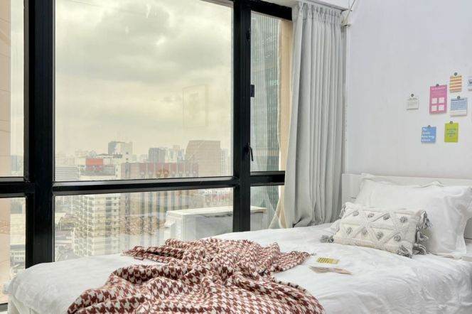 cozy room near Hanzhong rd, Shanghai railway station, for international students apartment 