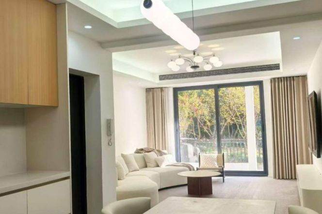  Quality 3br with Garden at Minhang Line 12  