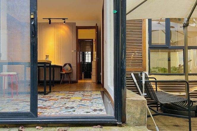 Valuable Hengshan/Wuxing Rd 2BR+2BA with Garden/Oven 12.5K 