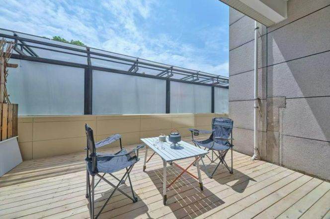 Jiaotong university Gaoyou/ Fuxing rd 3brs apt wt garden; L10