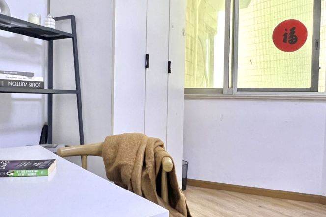 cozy room near Qufu rd, beside the suzhou greek, close to TJU, long/short term accepted