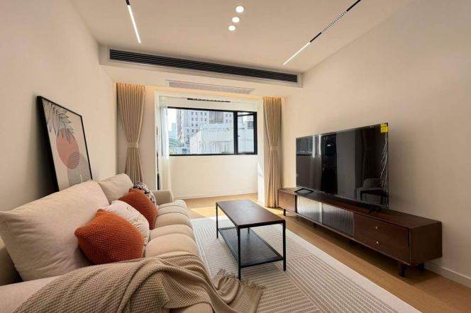 Jiangsu Rd Station 1Br Line2/11