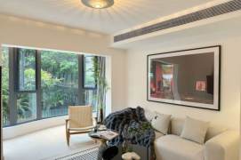 Big garden 4br 3bt apt with excellent natural light facing green Changle rd
