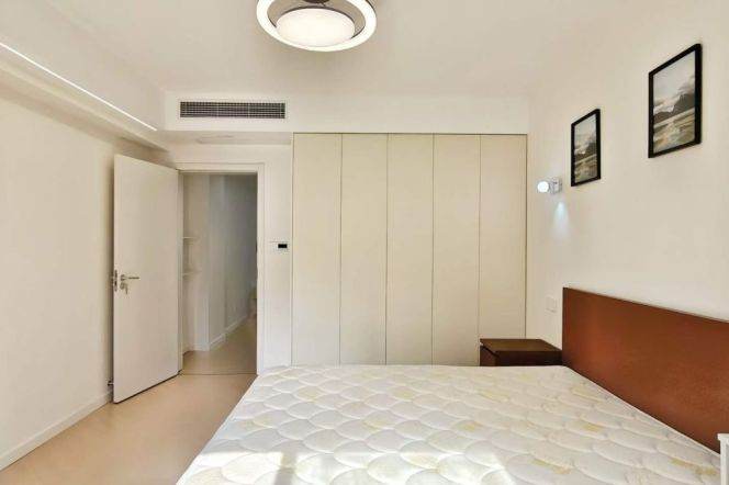 zhongshan park elevator 1BR/big living room@L2/3/4