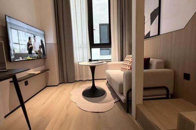 serviced apt nr line 8 nr Fu'dan, Tong'ji ,SUFE and USST for long&short rental