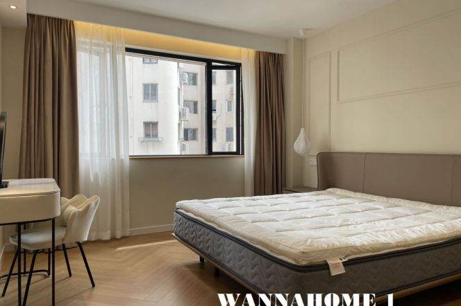Spacious&Modern&Bright 1Bdr 2Baths Apt+Large Closet+Jing An Temple+Large Open Balcony
