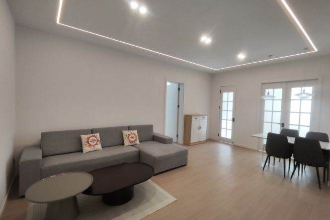 Gubei Athens Garden 3BR+2BA with Floorheating,Central AC 14.8K  