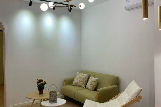 Big 2br/2bt garden house close to IAPM