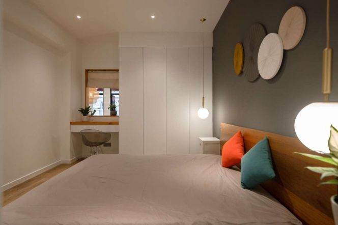 2 Brs, 2 Baths with Garden/Floor heating/Central ac/Oven, 120 sqm @ Zhaojiabang metro L7&9